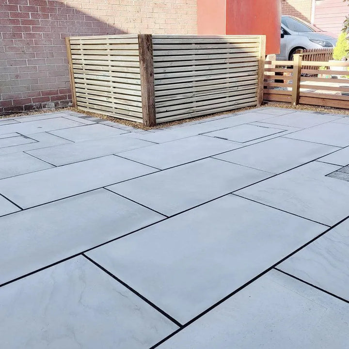 Kandla grey smooth sandstone paving 