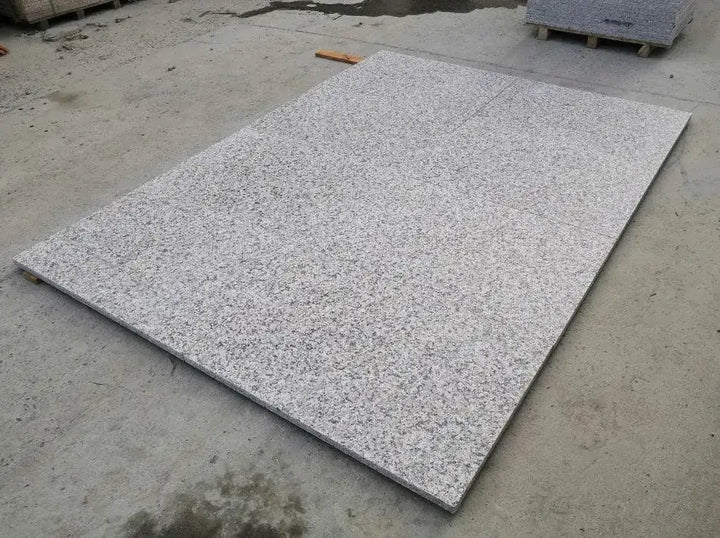 pink granite paving 900x600